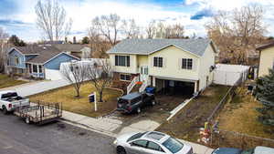 Raised ranch with a garage and central AC