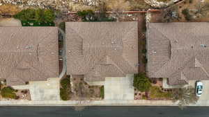 Birds eye view of property