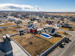 Birds eye view of property