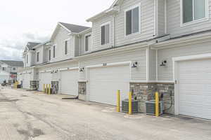 Garage with central AC