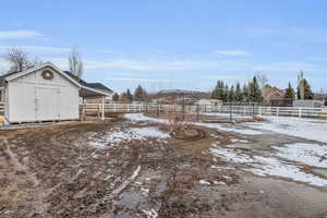 Outbuilding, water trough, access to power