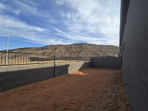 View of yard featuring a mountain view