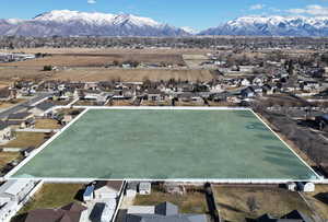 Bird's eye view featuring a mountain view