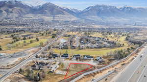 Bird's eye view featuring a mountain view