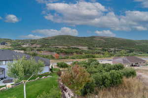 Bird's eye view featuring a mountain view