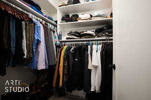 View of walk in closet