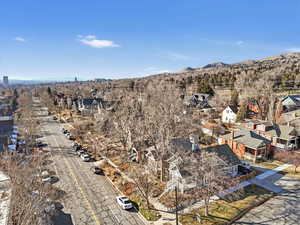 Drone / aerial view featuring a mountain view