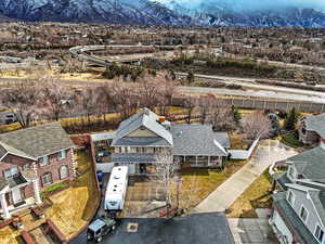 Bird's eye view featuring a mountain view