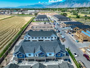 Bird's eye view with a mountain view