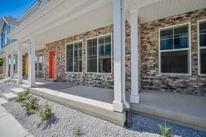 Doorway to property with a porch