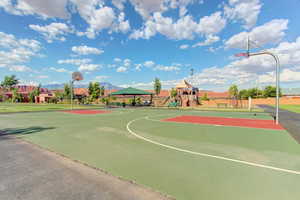 GUBLER PARK - Paradise Village has Direct Access to Gubler Park