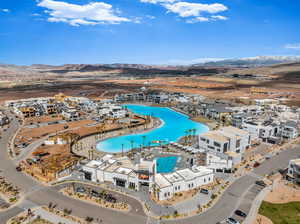 Bird's eye view with a mountain view