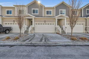 View of front of house featuring a garage