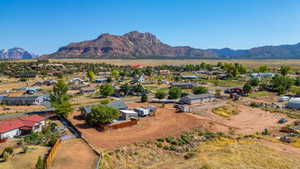 Bird's eye view with a mountain view