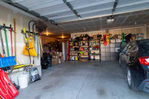 Spacious garage