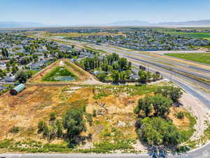 Drone / aerial view featuring a mountain view