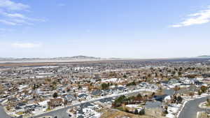 Aerial view with a mountain view