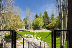 View of yard with an outbuilding