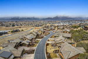 Aerial view with a mountain view