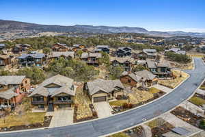 Drone / aerial view featuring a mountain view