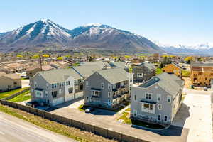 Drone / aerial view featuring a mountain view