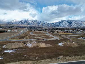 View of mountain feature