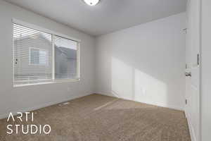 Empty room with carpet