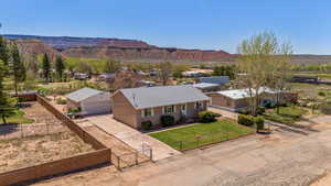 Drone / aerial view featuring a mountain view