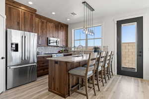 Kitchen with Island Seating