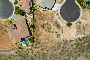 Birds eye view of property