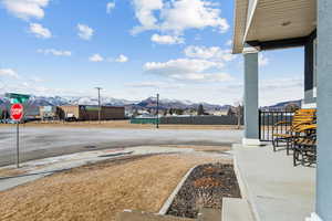 View of yard with a mountain view