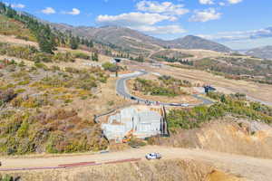 Bird's eye view featuring a mountain view