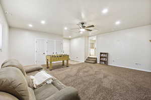 Large family room or game room.