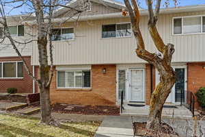 View of townhome / multi-family property