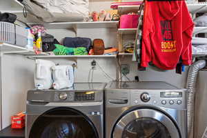 Washroom with washer and dryer