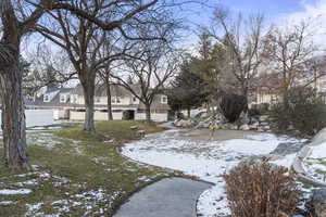 Walking paths and ponds throughout the grounds. Also beautiful in the spring and summer.