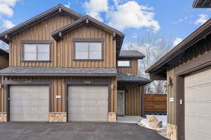 View of front of home featuring a garage