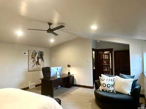 Upper loft has en-suite bathroom & walk-in closet
