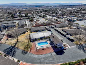 Drone / aerial view featuring a mountain view