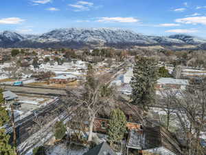 Drone / aerial view featuring a mountain view