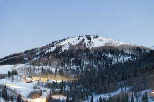 View of mountain feature