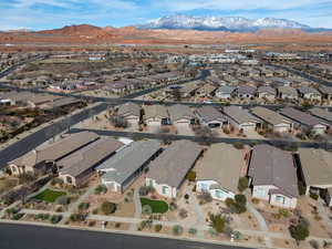 Aerial view with a residential view and a mountain view