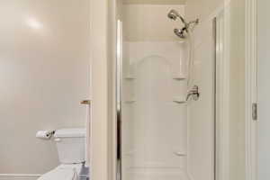 2nd ensuite bathroom with walk in shower