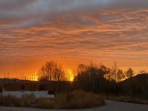 View of nature at dusk ready to bask in the last rays of day.