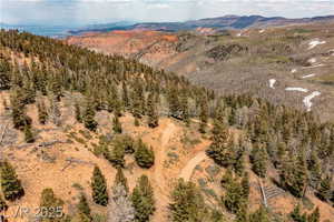 View of mountain feature