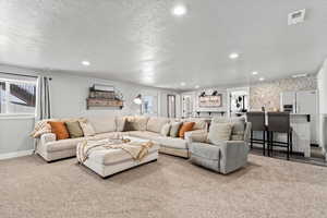 Living room with a textured ceiling