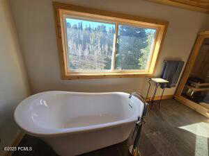 Bathroom with a bathtub