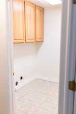 Photo 7 of 4582 W KNOX DR