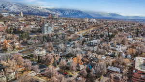 Drone / aerial view featuring a mountain view