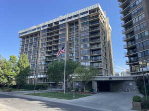 View of apartment building / complex